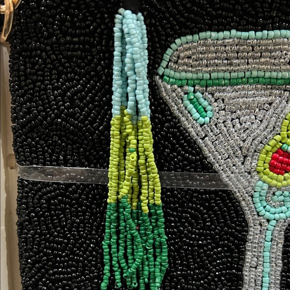 Sincerely Jules | Beaded Martini 🍸 Wristlet/Wallet/Make-Up Bag - Picture 4 of 6